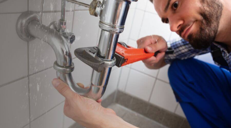 Professional same day plumber services in Pisek, ND